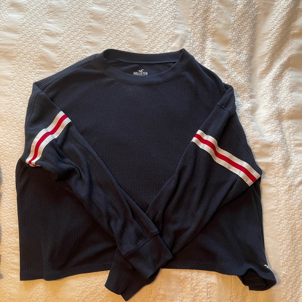 Hollister long sleeve tee